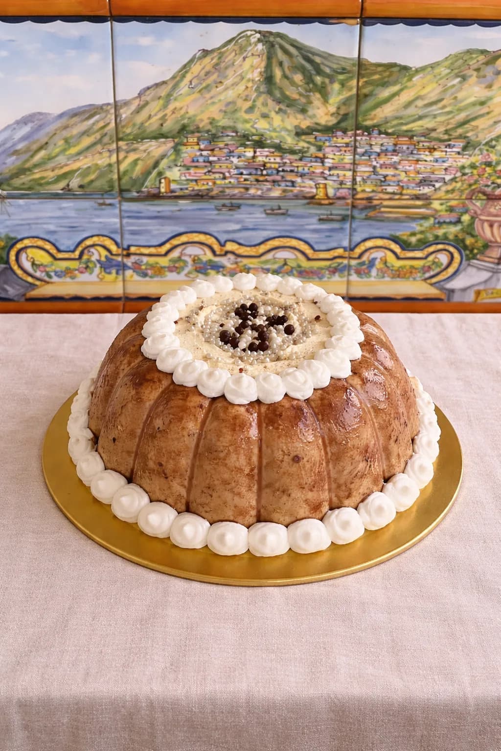 Custom bundt cake with cream